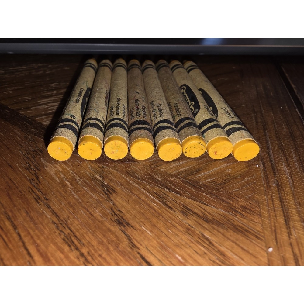 8 Retired Dandelion Crayola Crayons - Picture 2 of 4